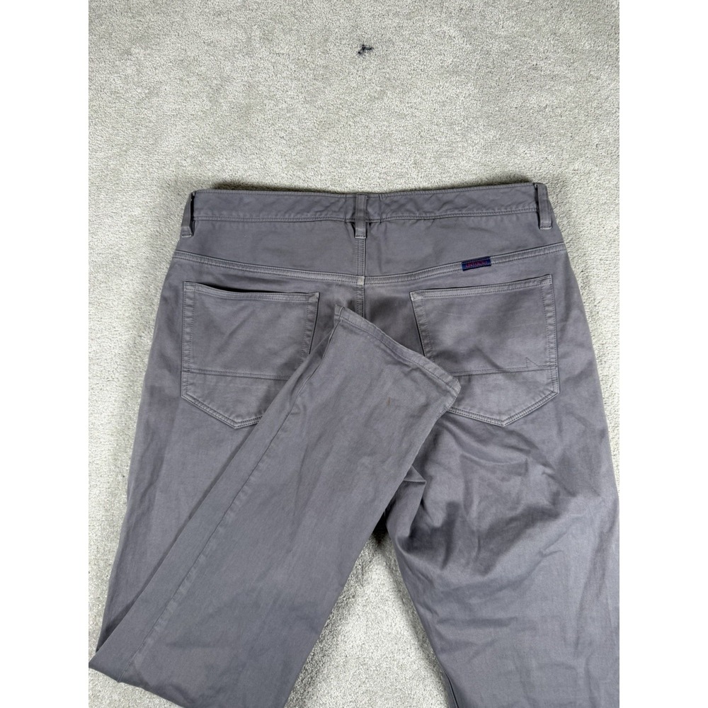 UNTUCKit Mens Relaxed Fit Grey Chino Pants 33x32 Cotton Stretch Straight Leg